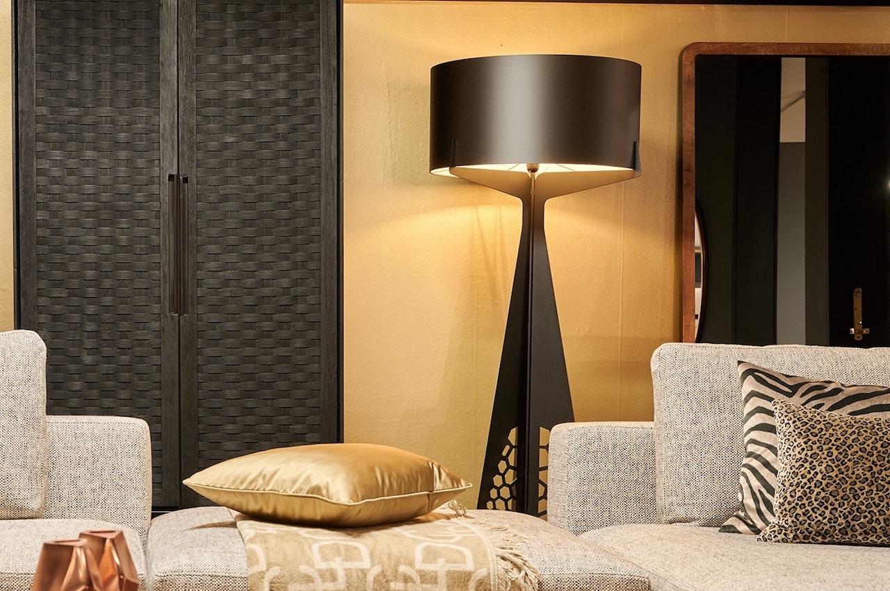Woonstijl comfy luxe lamp bij Pine Design Wonen